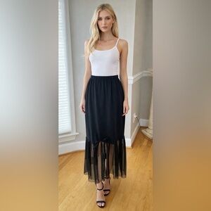 🔥🔥Christine Damen Black Skirt With Sheer Bottom Size Medium